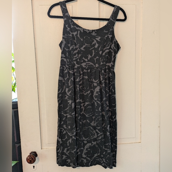 Splendid Dresses & Skirts - Splendid Floral Black & Gray Muted Pattern Dress-M